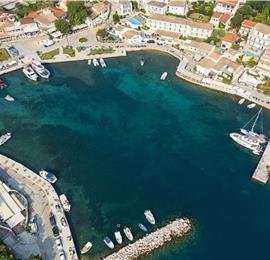 3 bedroom villa with heated pool in Kassiopi, Corfu, sleeps 6